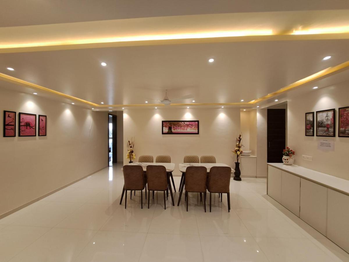Bouquet Residency Hotel Nashik Eksteriør billede