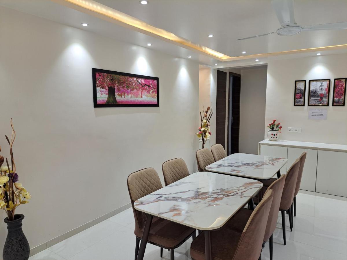 Bouquet Residency Hotel Nashik Eksteriør billede