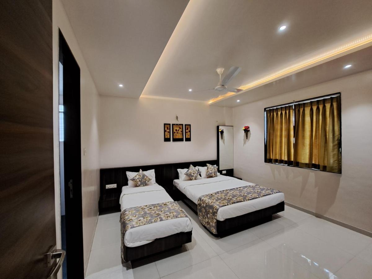 Bouquet Residency Hotel Nashik Eksteriør billede