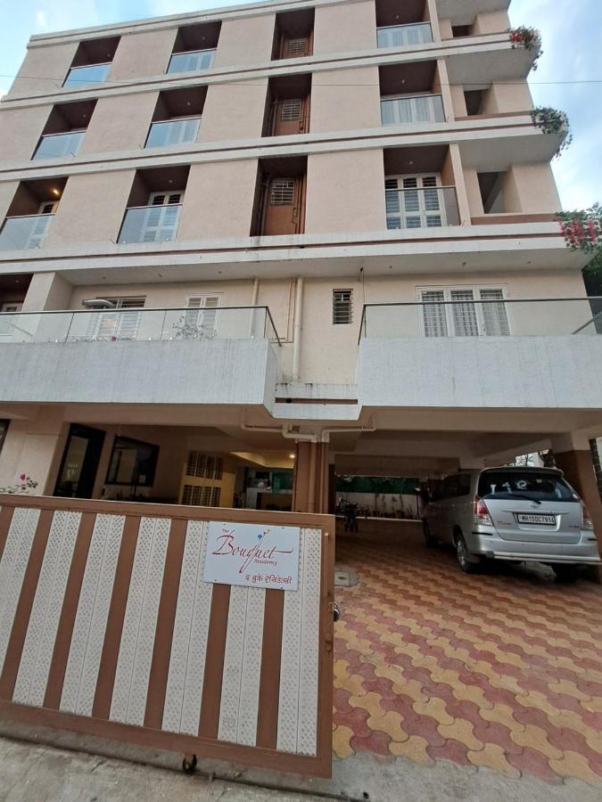 Bouquet Residency Hotel Nashik Eksteriør billede